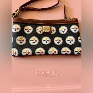 Dooney & Bourke Steelers Wristlet